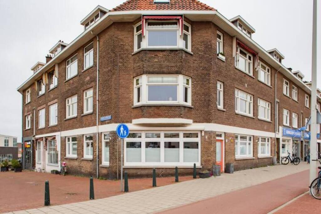 Luxury Apartment Within 30 Meters Of The Harbour Scheveningen Den Haag Exterior foto